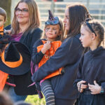 FOTO: Filmové hvězdy ze světa kouzel bavily na SVČ, u dětí vyhrál Shrek