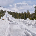 Frézování cesty mezi Výrovkou a Luční boudou