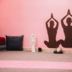 Kurzy hormonální jógy v trutnovském studiu Yin