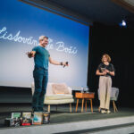 Listování v Trutnově s Tomášem Šebkem o knize Objektivní nález: Moje nejtěžší mise