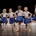 FOTO: Po tanečkách v Uffu skončili Smrťačka a Smrťák v Úpě