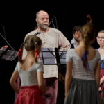 FOTO: Po tanečkách v Uffu skončili Smrťačka a Smrťák v Úpě