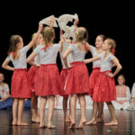 FOTO: Po tanečkách v Uffu skončili Smrťačka a Smrťák v Úpě