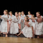 FOTO: Po tanečkách v Uffu skončili Smrťačka a Smrťák v Úpě