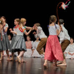 FOTO: Po tanečkách v Uffu skončili Smrťačka a Smrťák v Úpě