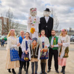 FOTO: Po tanečkách v Uffu skončili Smrťačka a Smrťák v Úpě