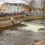 FOTO: Po tanečkách v Uffu skončili Smrťačka a Smrťák v Úpě