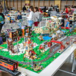 Kostičková výstava na Frimlovce odhaluje fascinující svět Lega