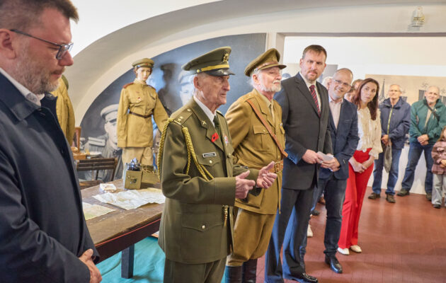 Výstava Trutnovsko v soukolí druhé světové války v Muzeu Podkrkonoší