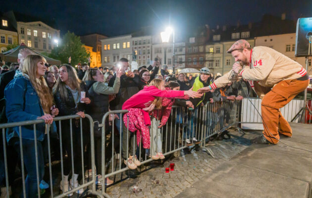 FOTO: Trutnovský majáles aneb Studentská oslava s průvodem a koncerty