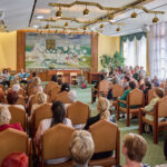 Akademie umění prvního věku - předání vysvědčení a výstava Salon akademiků