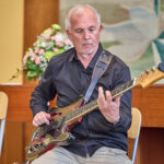 Akademie umění prvního věku - předání vysvědčení a výstava Salon akademiků