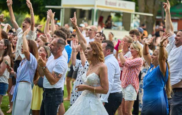 FOTO: Dolce fest slavil 15. narozeniny, zatancovat si skočila i nevěsta
