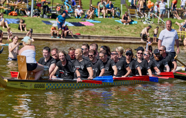 FOTO: Domácím posádkám „vyfoukla“ pohár Jablonecká sebranka