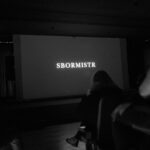 Film, který zůstane pod kůží. Do Hořce přijel Sbormistr i s režisérem