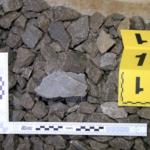 Kameny na železniční trati v Chotěvicích