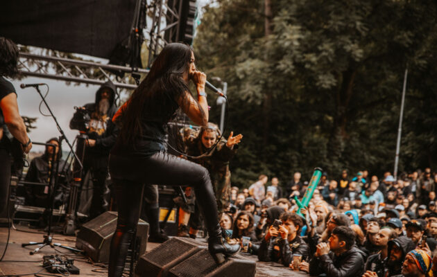FOTO: Sobotní finiš na Obscene Extreme, fanoušky nadchla i ženská kapela