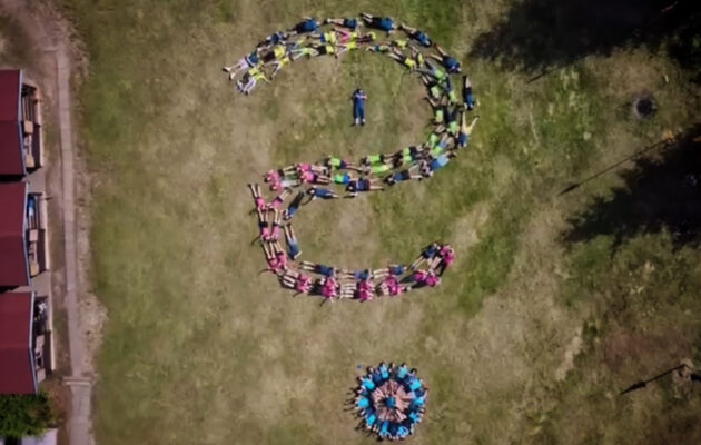 Sraz lovců na táboře v Horním Bradle