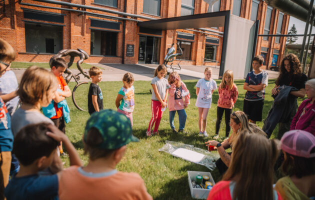 Příměstský tábor s EPO1: 2. turnus - Letem barevným světem