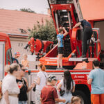 FOTO: Den s dobráky spojil poučení o práci hasičů s pohodovou zábavou