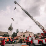 FOTO: Den s dobráky spojil poučení o práci hasičů s pohodovou zábavou