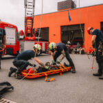 FOTO: Den s dobráky spojil poučení o práci hasičů s pohodovou zábavou