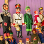 Loutkám vdechuji nový život, říká sběratel Petr Hašek