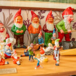 Loutkám vdechuji nový život, říká sběratel Petr Hašek