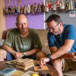 Loutkám vdechuji nový život, říká sběratel Petr Hašek