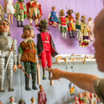 Loutkám vdechuji nový život, říká sběratel Petr Hašek