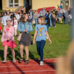 Hurá do školy! Téměř čtyři stovky dětí poprvé zasedly do lavic v Trutnově