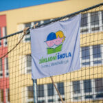 Hurá do školy! Téměř čtyři stovky dětí poprvé zasedly do lavic v Trutnově