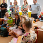 Hurá do školy! Téměř čtyři stovky dětí poprvé zasedly do lavic v Trutnově