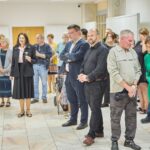 OBRAZEM: Pohádky ze starého hradu ozdobily výstavní prostor městského úřadu