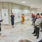 OBRAZEM: Pohádky ze starého hradu ozdobily výstavní prostor městského úřadu