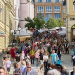 FOTO: Trutnovský jarmark – hudba, řemesla a rodinná pohoda na Krakonošově náměstí