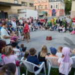 FOTO: Trutnovský jarmark – hudba, řemesla a rodinná pohoda na Krakonošově náměstí