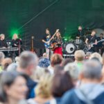 FOTO: Trutnovský jarmark – hudba, řemesla a rodinná pohoda na Krakonošově náměstí