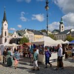 FOTO: Trutnovský jarmark – hudba, řemesla a rodinná pohoda na Krakonošově náměstí