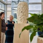 Výrazně barevná díla umělce Daniela Sušky přitahují neskutečnou energií