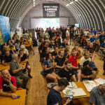 Český rekord: Nad Hradcem letělo 81 balonů, další program mění počasí