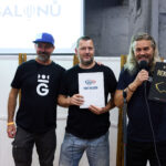 Český rekord: Nad Hradcem letělo 81 balonů, další program mění počasí