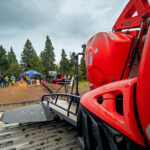 Salta, přeskoky a slackline mezi rolbami i lanovka za půlku. Den Černé hory opět nadchl