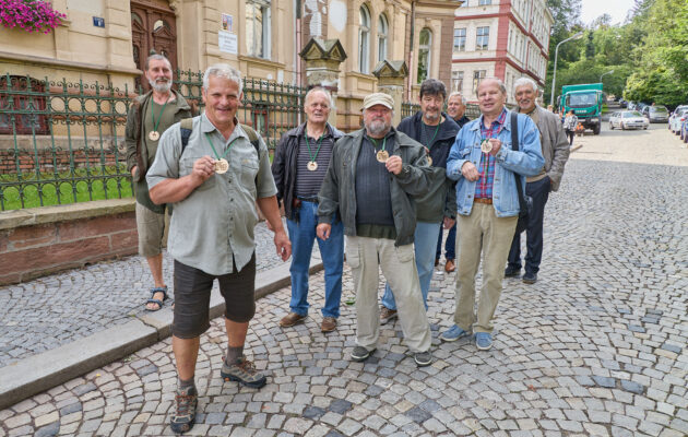 FOTO: Zpátky na Lesárnu! Absolventi i veřejnost slavili výročí školy