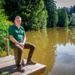 Lesy miluju a školu taky, chci ji dál posouvat, říká Miloš Pochobradský