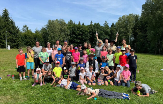 Léto s Lokomotivou poprvé mezinárodní, děti rozhýbal i Kalkulátor