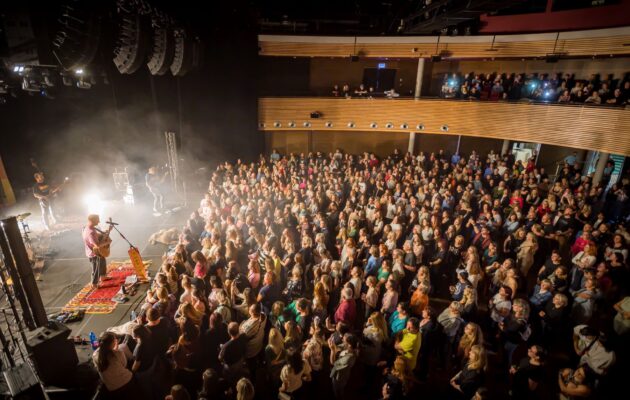 OBRAZEM: Tomáš Klus rozezpíval Uffo