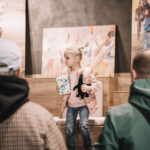 FOTO: Filmy, výstava i dražba. Spektrum naplnil kino Vesmír