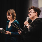 FOTO: Filmy, výstava i dražba. Spektrum naplnil kino Vesmír