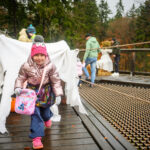 FOTO: Strašidla na Stezce aneb Halloweenské hrátky mezi korunami stromů